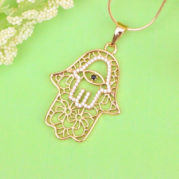 "Rose Gold Hamsa Hand Pendant with Crystal Eye Statement Charm, XPPT1585 - Picture 9 of 12